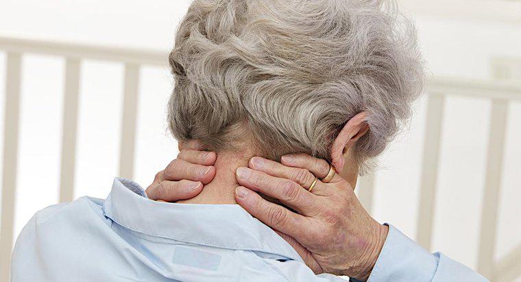 Quais são os sintomas da artrite no pescoço?