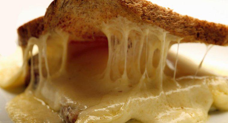 Como você pode derreter queijo no microondas?