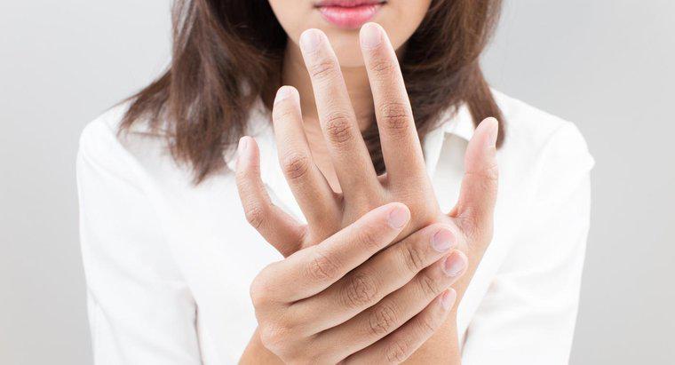 Quando você deve consultar um médico sobre dormência nos dedos?