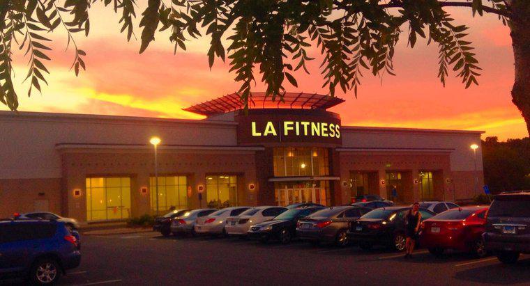 O LA Fitness oferece promoções especiais para membros?