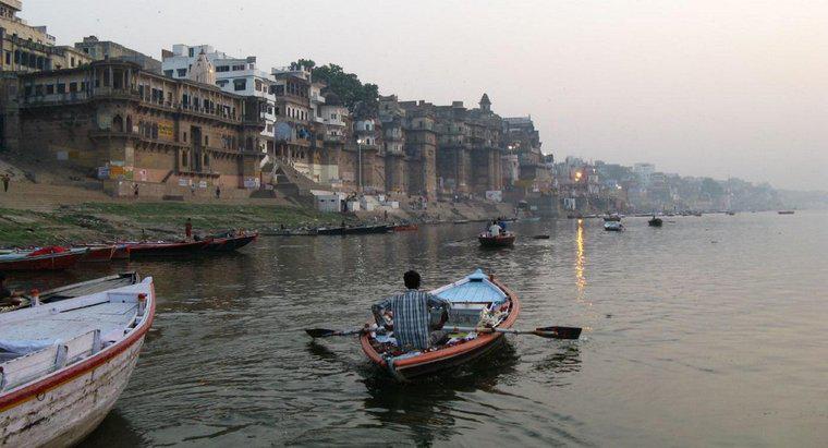 Por que o rio Ganges é sagrado para os hindus?
