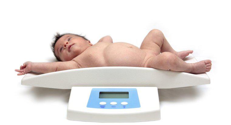 Qual é o peso médio de um bebê de 6 meses?