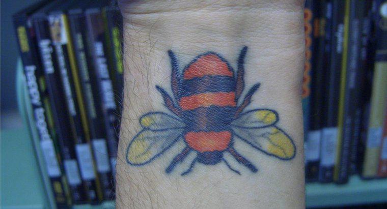 O que simbolizam as tatuagens de abelha?