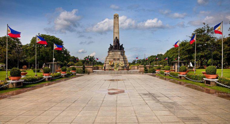 Como as Filipinas conseguiram sua independência?