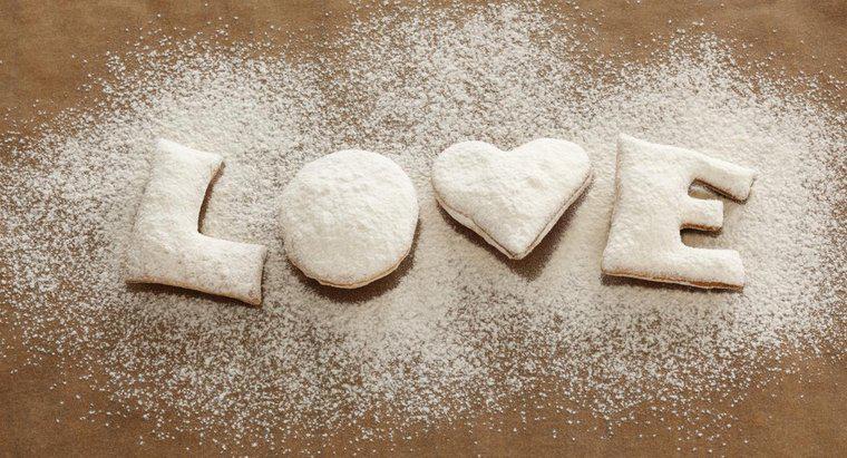 O açúcar em pó pode ser substituído por açúcar granulado nas receitas?