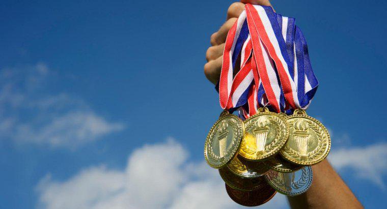 Do que são feitas as medalhas de ouro olímpicas?