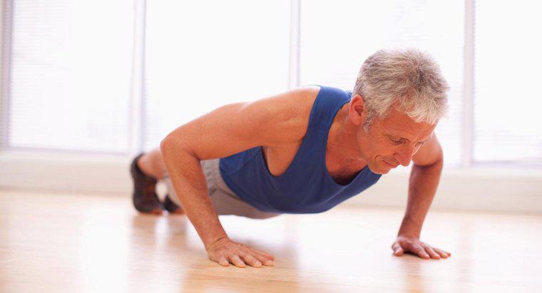 Quantas flexões consecutivas um homem de 50 anos deve ser capaz de fazer?