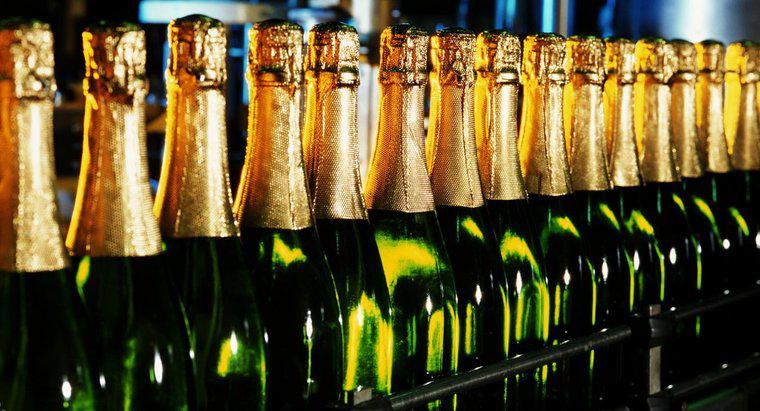 Quantas garrafas têm uma caixa de champanhe?