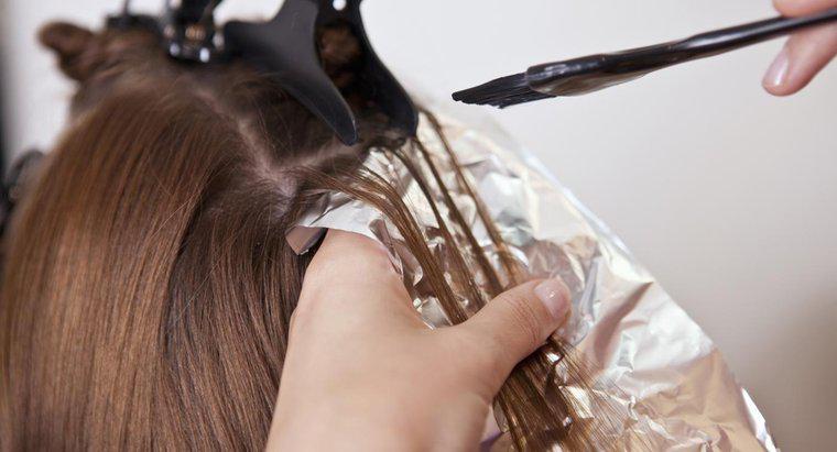 O cabelo deve ser lavado antes da aplicação da tintura?