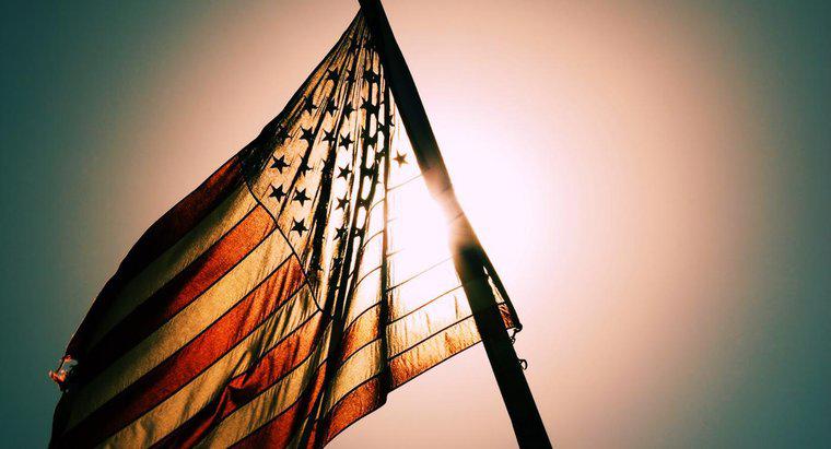 Por que a bandeira americana é tão importante?