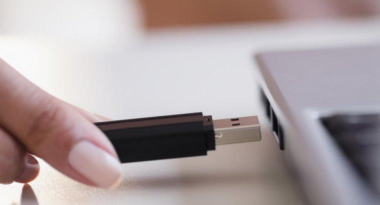 O que é um cabo USB?