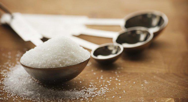 Quantos carboidratos existem em uma colher de sopa de açúcar?