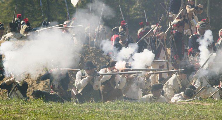 Quem ganhou a batalha de Yorktown?