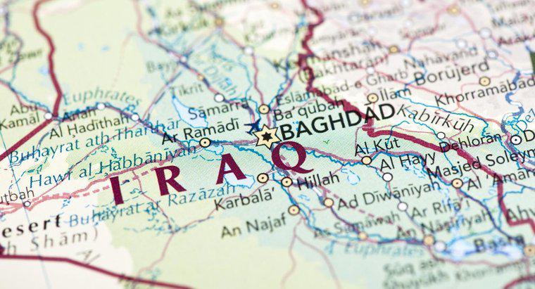 Quais países fazem fronteira com o Iraque?