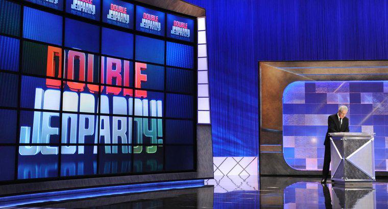 Por que as perguntas e respostas são invertidas em "Jeopardy!"?