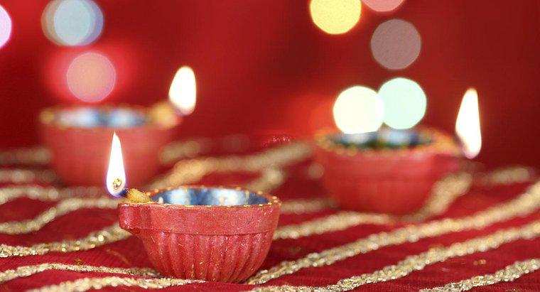 Por que o Diwali é comemorado?