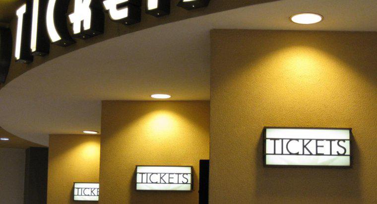 A AARP oferece ingressos de cinema com desconto nos Cinemas Regal?