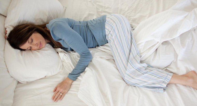 Qual a porcentagem da vida de um ser humano médio gasta dormindo?