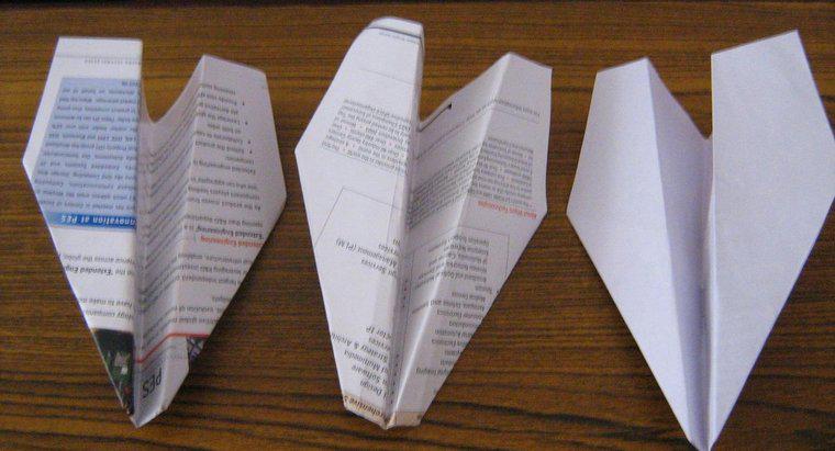 Como o projeto de um avião de papel afeta seu vôo?