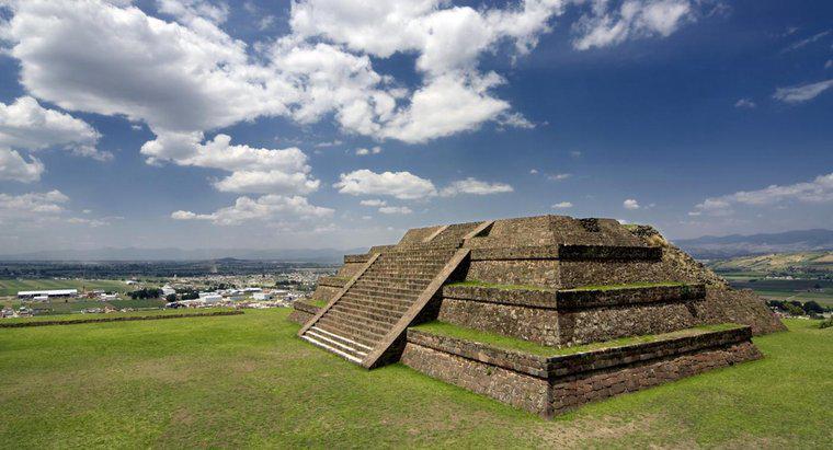 Por que os astecas sacrificaram humanos?