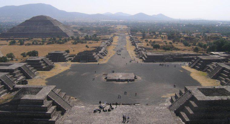 Onde viviam os astecas?