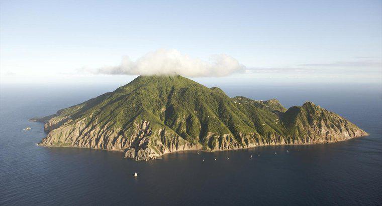 Qual é a menor ilha do Caribe?