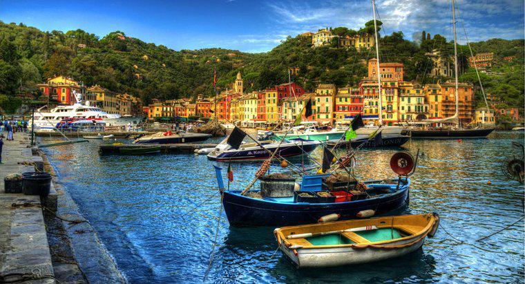 Onde está localizado Portofino, Itália?