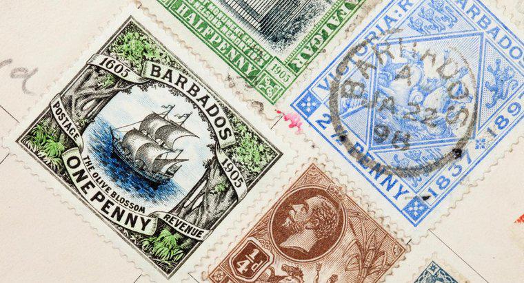 Como você identifica selos postais antigos?