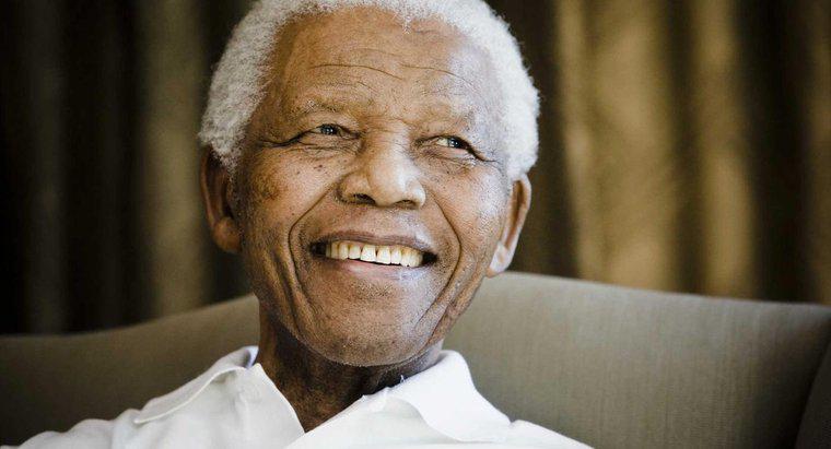 Quem foi Nelson Mandela e o que ele fez?