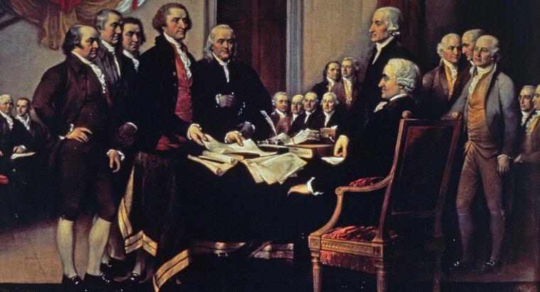 Qual era a crença básica da Declaração de Independência?