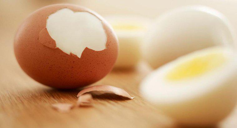 Qual é a vida útil de ovos cozidos?