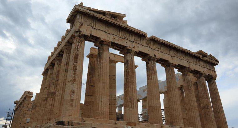 Quem foi Adidas na mitologia grega?