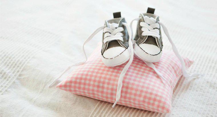 Qual é o tamanho dos sapatos que os bebês usam?