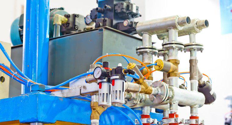 Como funcionam as válvulas hidráulicas?
