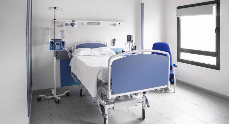 Quais são os tamanhos de lençóis que cabem em uma cama de hospital?