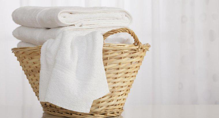 Qual é a melhor temperatura para lavar a roupa branca?