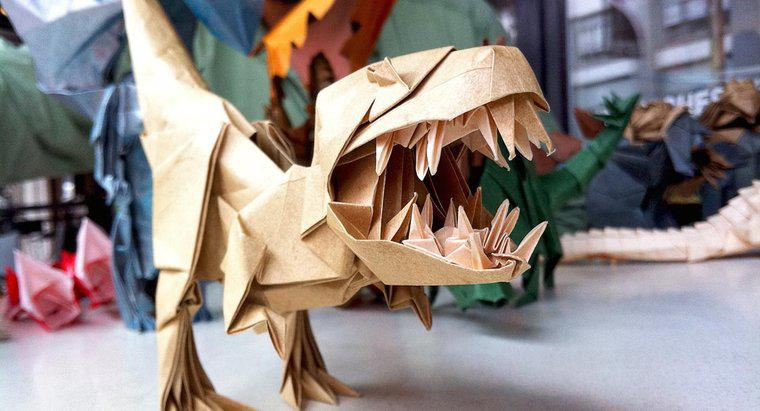 Como você faz um Origami T. Rex?