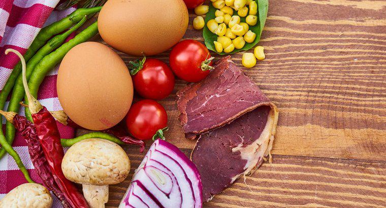 Quantos carboidratos existem em uma dieta pobre em carboidratos?
