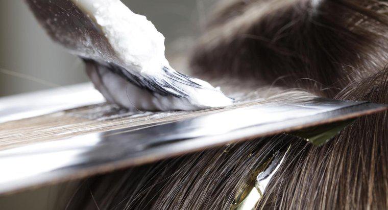 Qual é o melhor tratamento para alergia com tintura de cabelo?