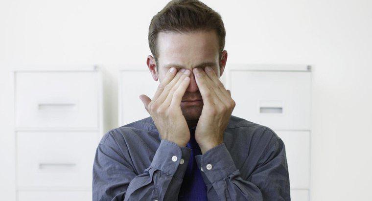 Quais são as causas da dor no olho?