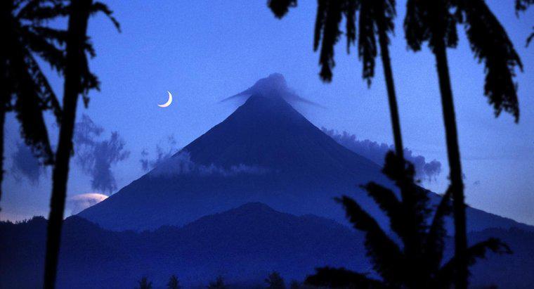 Quais são os vulcões inativos nas Filipinas?