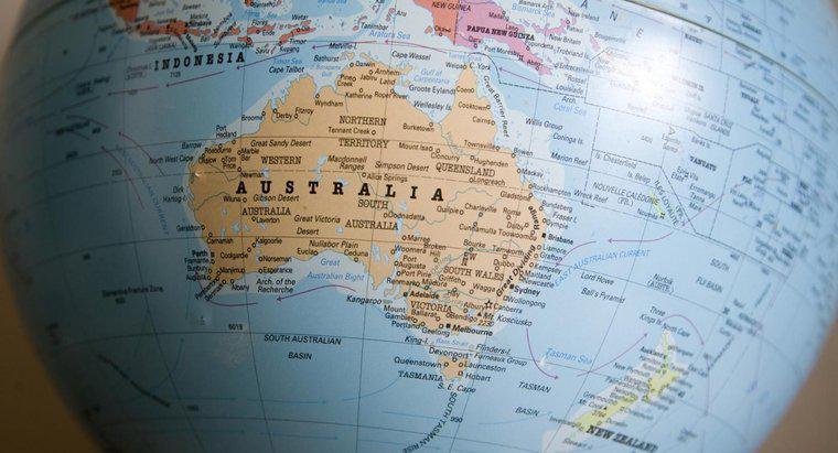 Qual é a largura da Austrália?