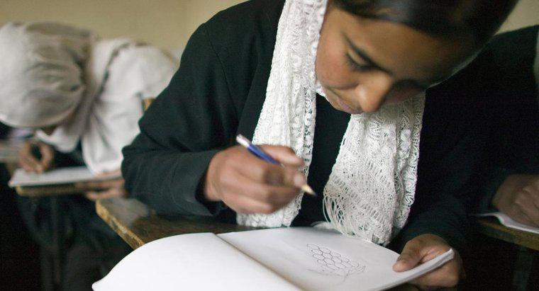 Por que a poesia é importante no Afeganistão?