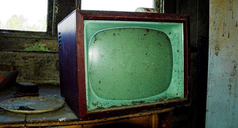 Em que ano a televisão foi inventada?