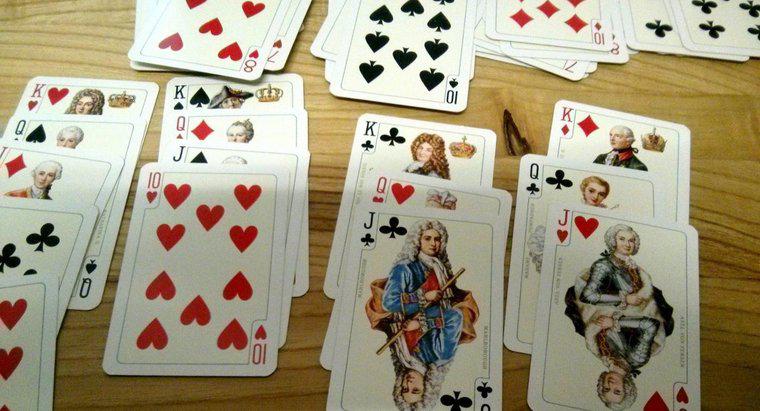 Quais são as instruções para um jogo de cartas simples de paciência?