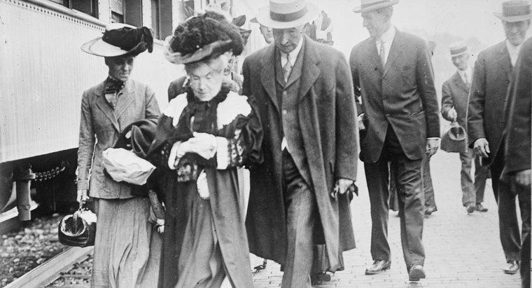 Por que John D. Rockefeller foi importante?