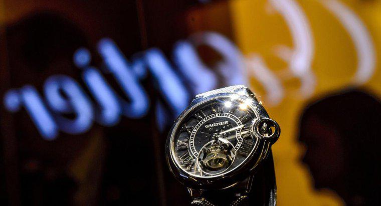 Onde você pode encontrar o número de série de um relógio Cartier?