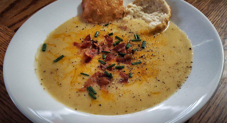 Receita de sopa de batata crock-pot: sopa de batata cremosa