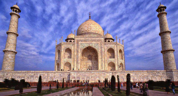 Quando o Taj Mahal foi construído?