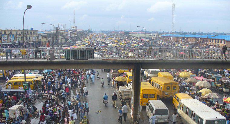 Qual é a maior cidade da Nigéria?
